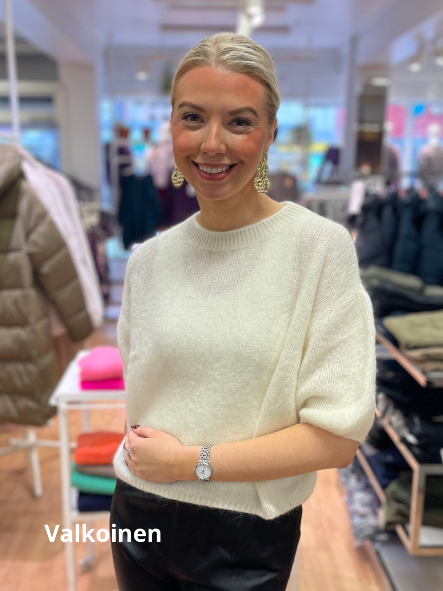 Bella neulepusero, eri värejä