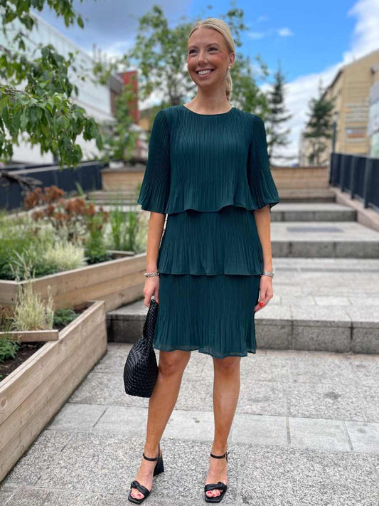 STI Calinda mekko, luumu, vihreä, tummansininen