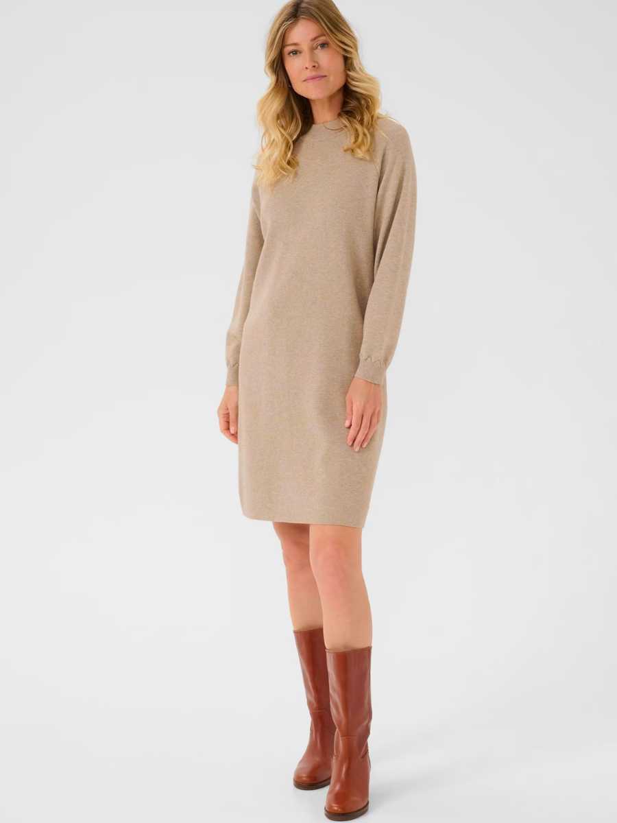 Cream Dela neulemekko, hiekka