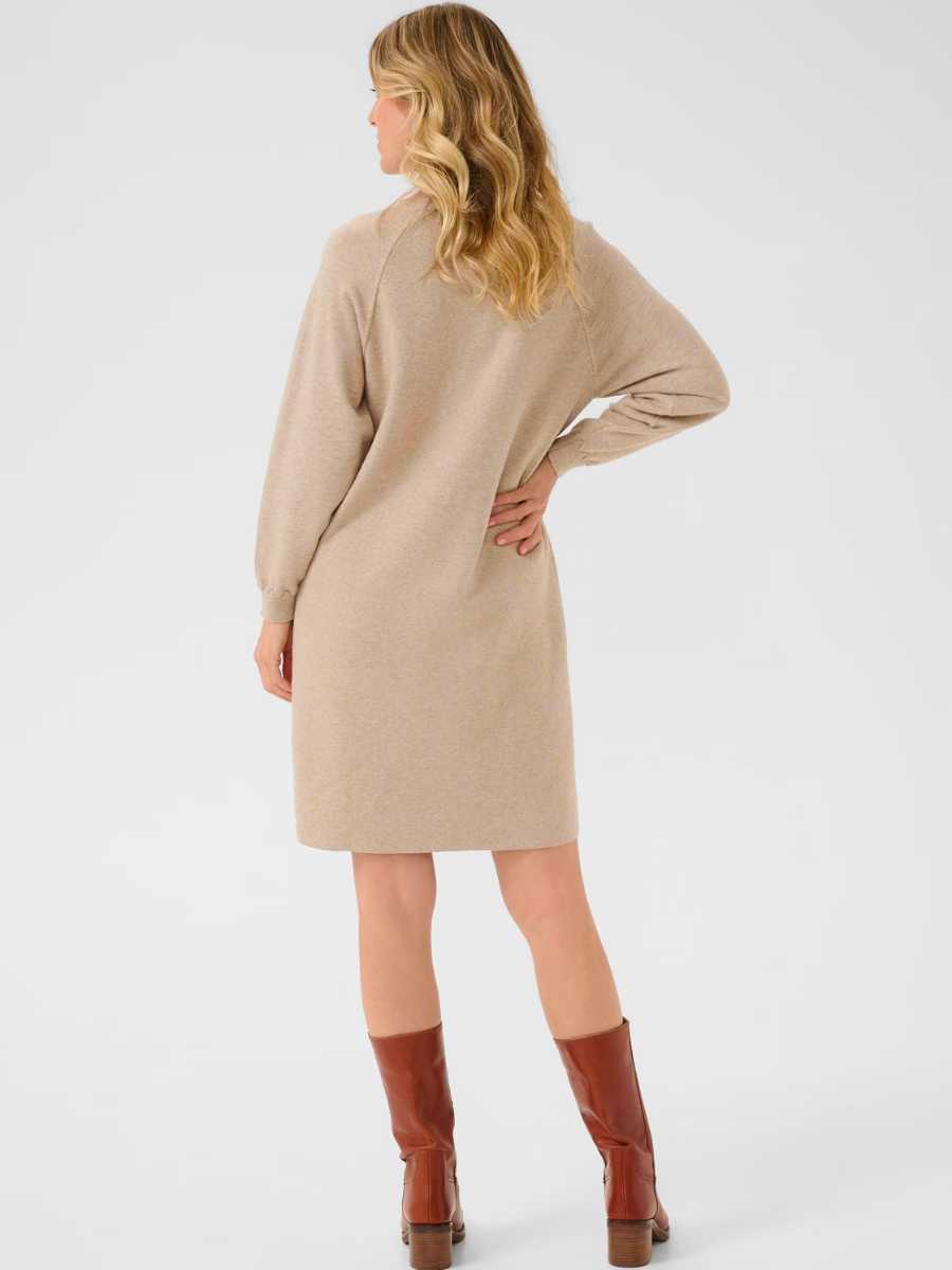 Cream Dela neulemekko, hiekka