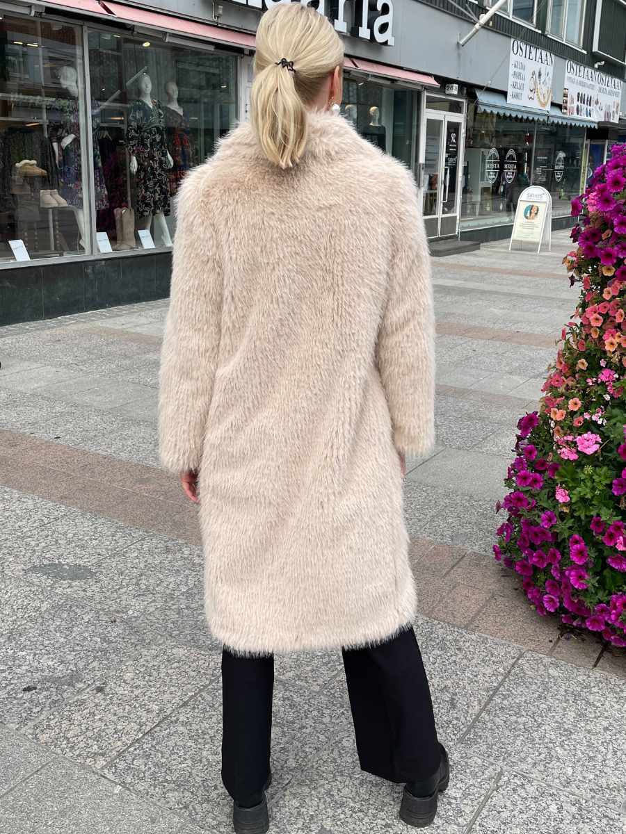 Esqualo karvatakki, hiekka