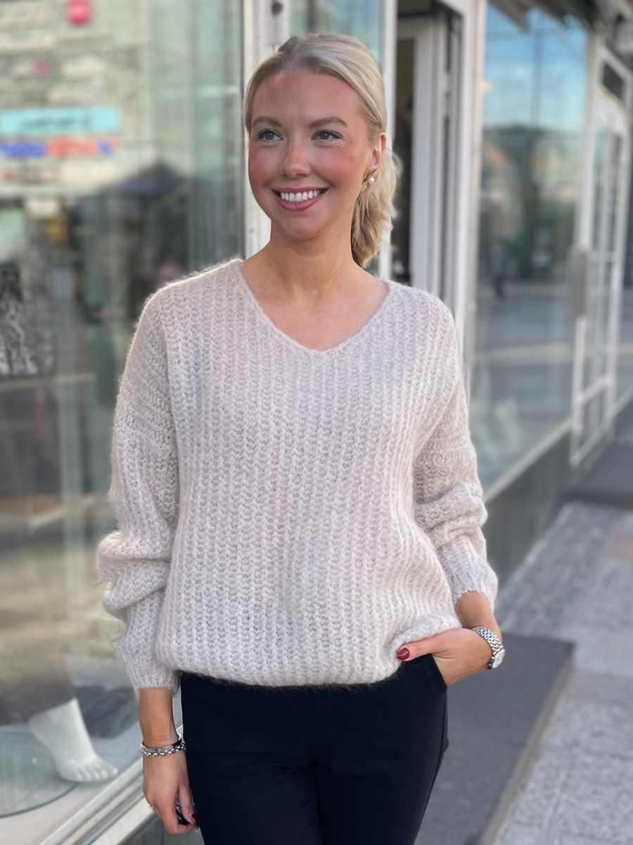 Halla neulepusero oversize, eri värejä