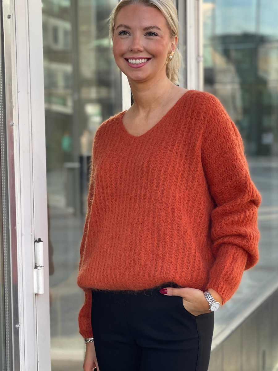 Halla neulepusero oversize, eri värejä