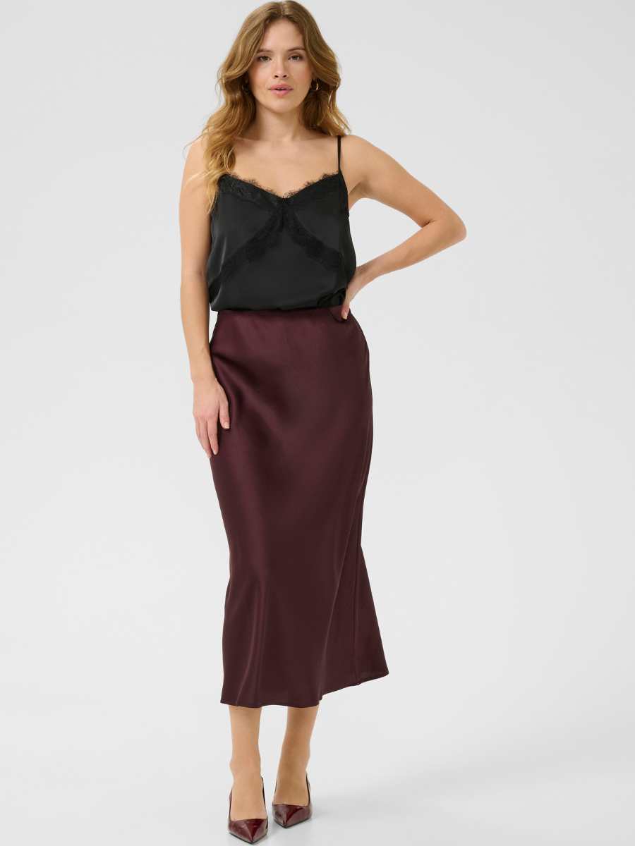 Kaffe Lotte satiinihame, luumu