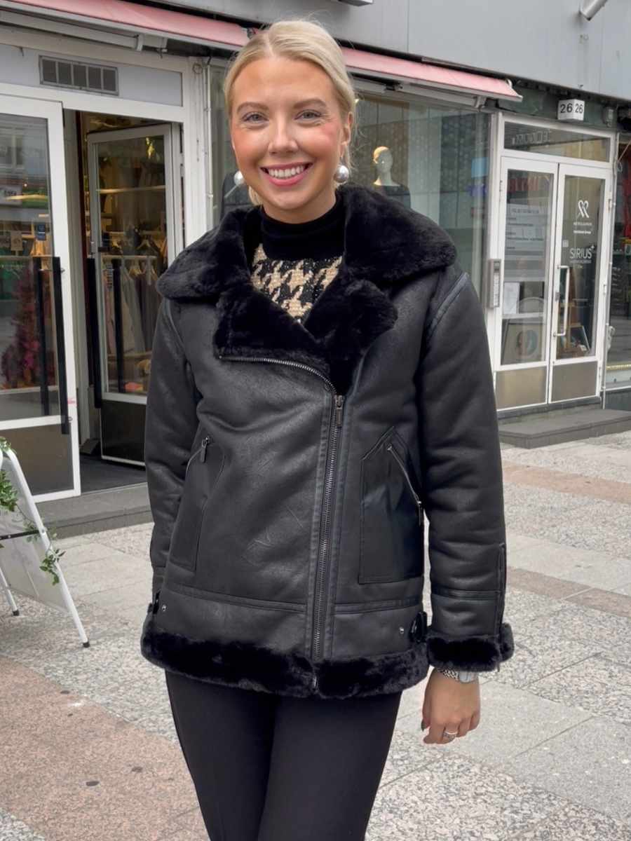 Esqualo lyhyt takki, musta