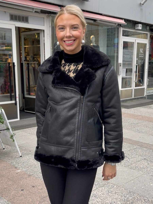 Esqualo lyhyt takki, musta