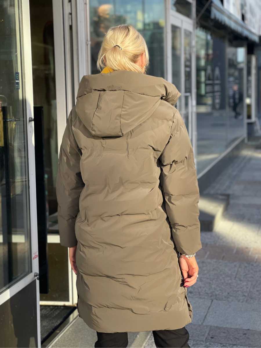 Toppatakki Midi, murrettu valkoinen ja ruskeanharmaa