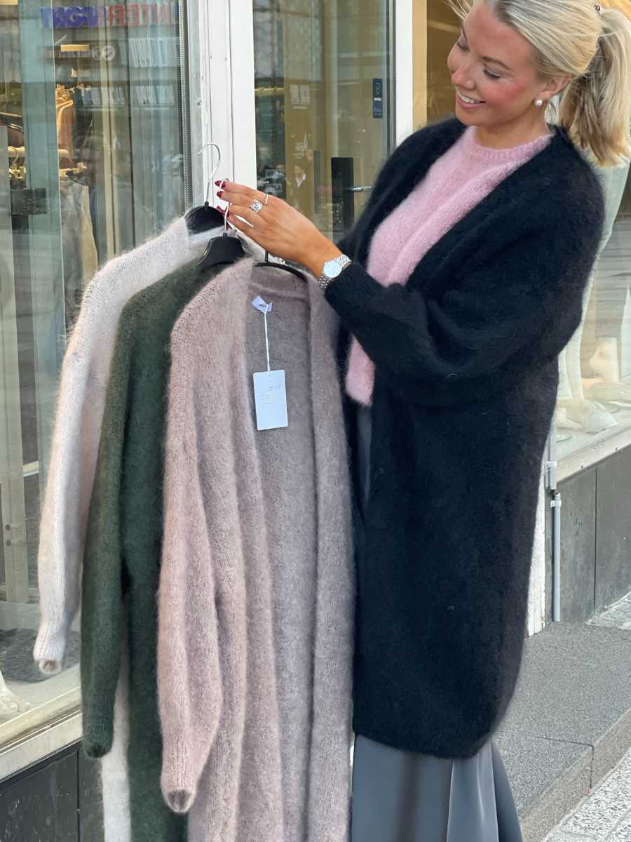 Armi pitkä mohairneuletakki, eri värejä